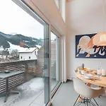 Georgen- Grossglockner-kitzsteinhorn By Interhome Apartmán