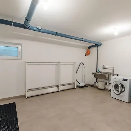 Georgen- Grossglockner-kitzsteinhorn By Interhome * Fürstau