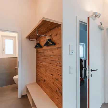 Georgen- Grossglockner-kitzsteinhorn By Interhome Fürstau