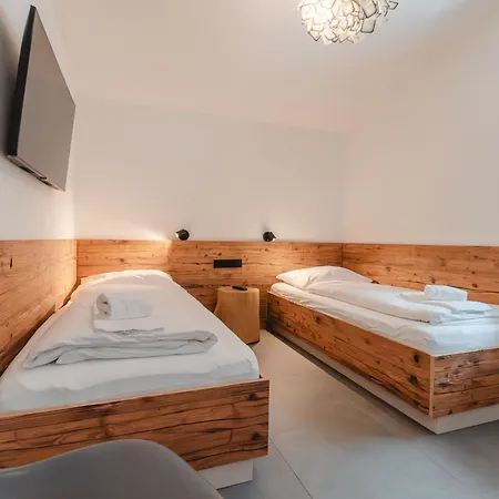 Georgen- Grossglockner-kitzsteinhorn By Interhome